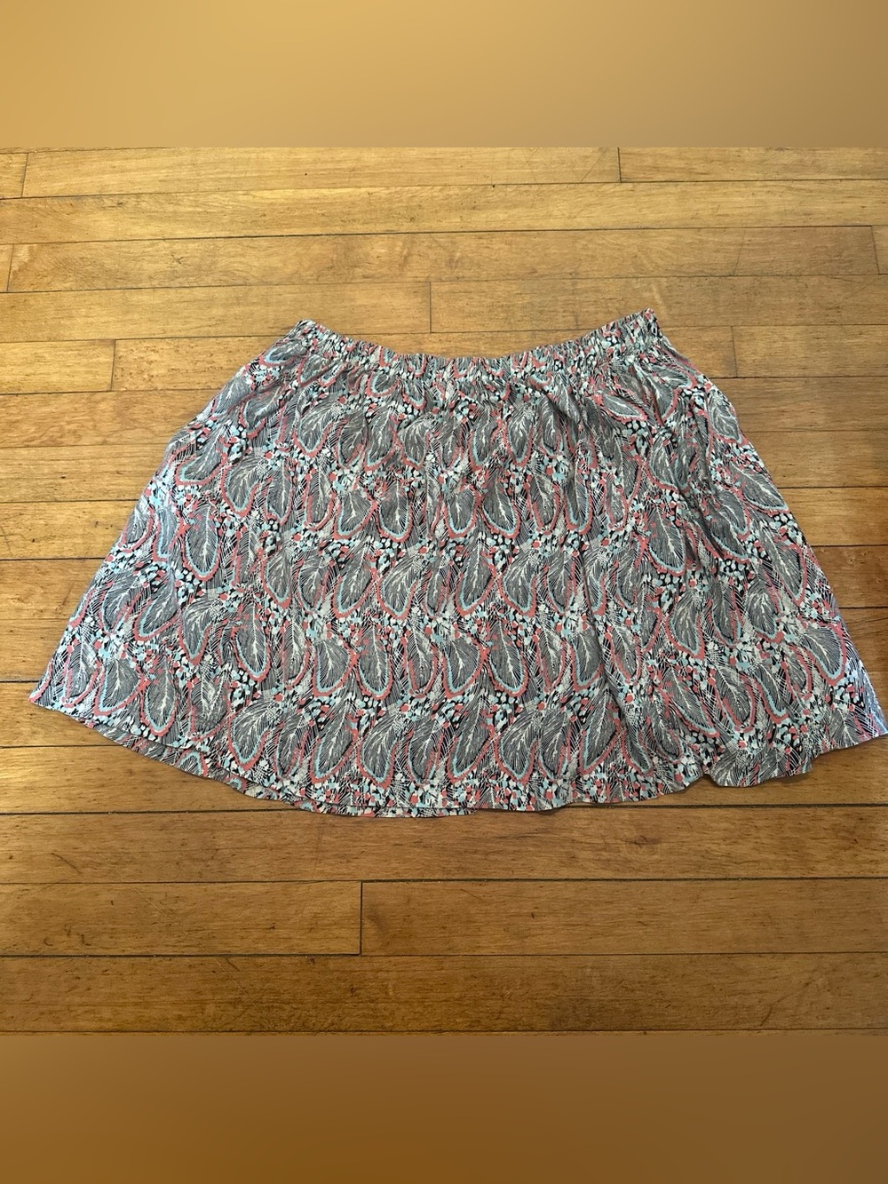 Elastic Waist Circle Skirt in Coral and Gray